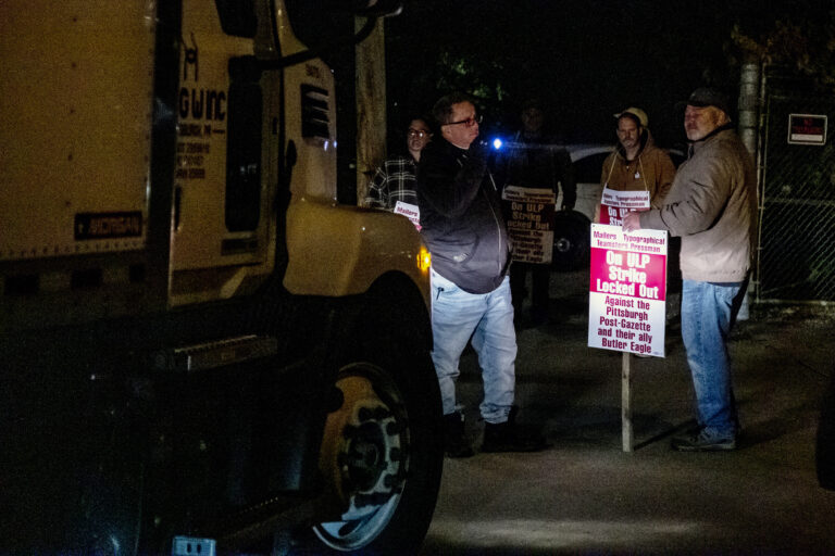 Strike Extra: Picketers Protest Post-Gazette Printing At Butler Eagle ...