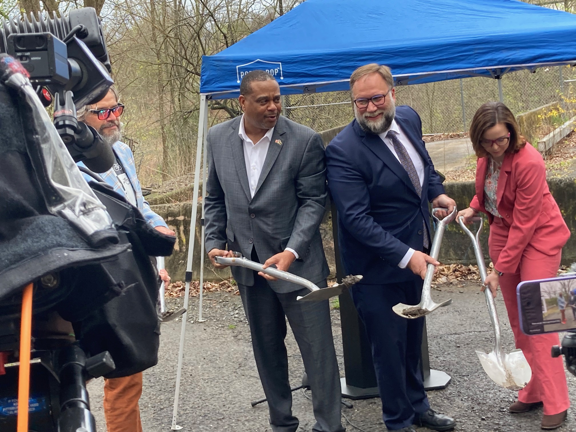 Walking connection: Pittsburgh begins work on pedestrian bridge to ...